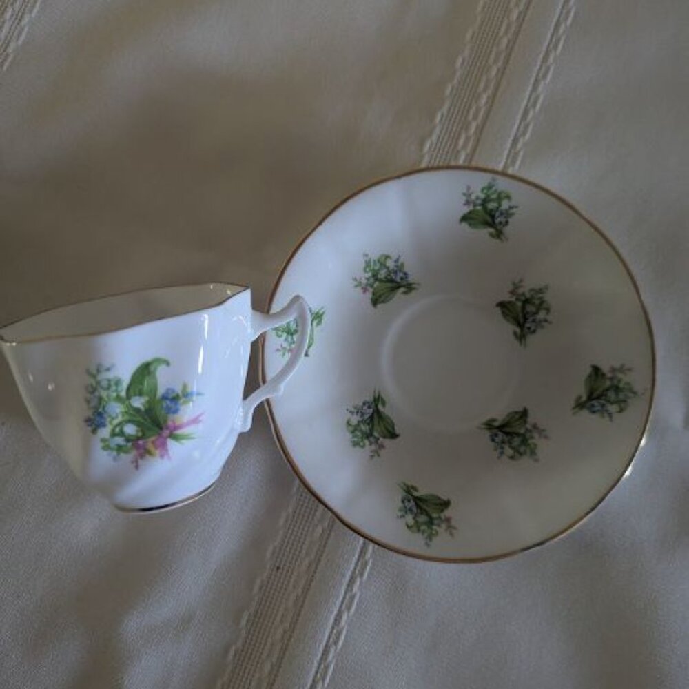 Bone China Teacup and Saucer Made in England